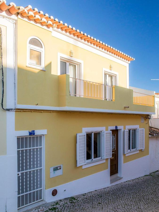 B34 - Central Townhouse In Lagos Villa Luaran gambar