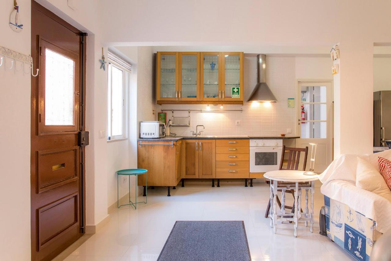 B34 - Central Townhouse In Lagos Villa Luaran gambar